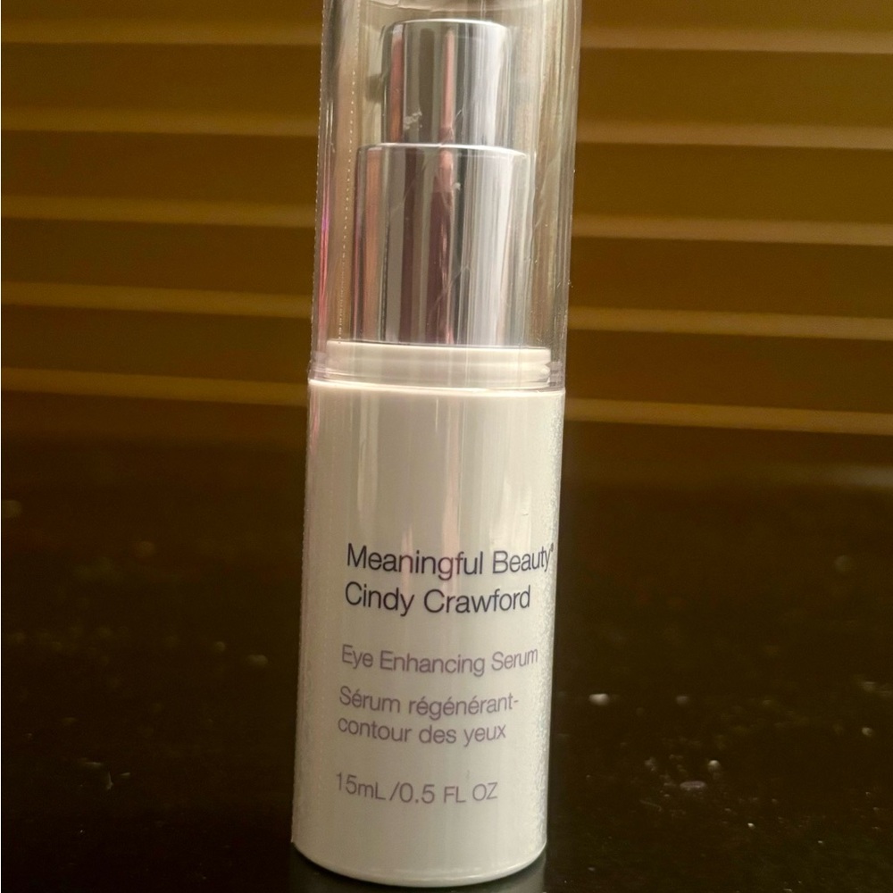 Meaningful Beauty by Cindy Crawford  Eye Enhancing Serum